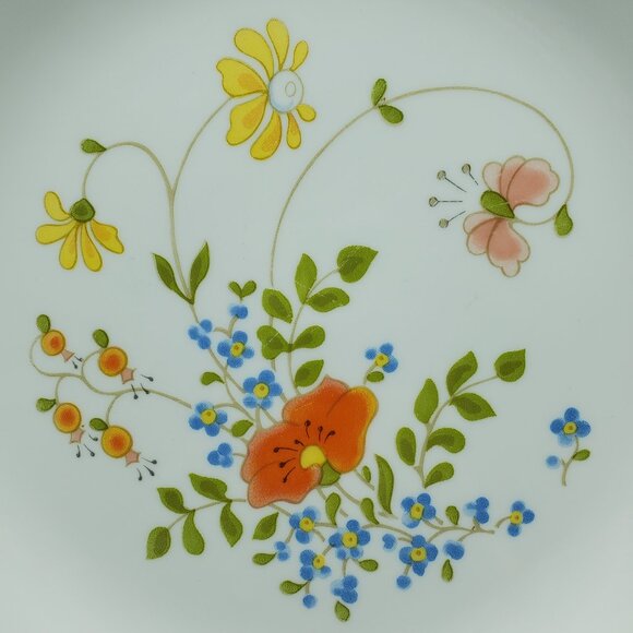 Corelle Wildflower Salad Plates Corning Spring Bouquet Luncheon Plates - Picture 4 of 7